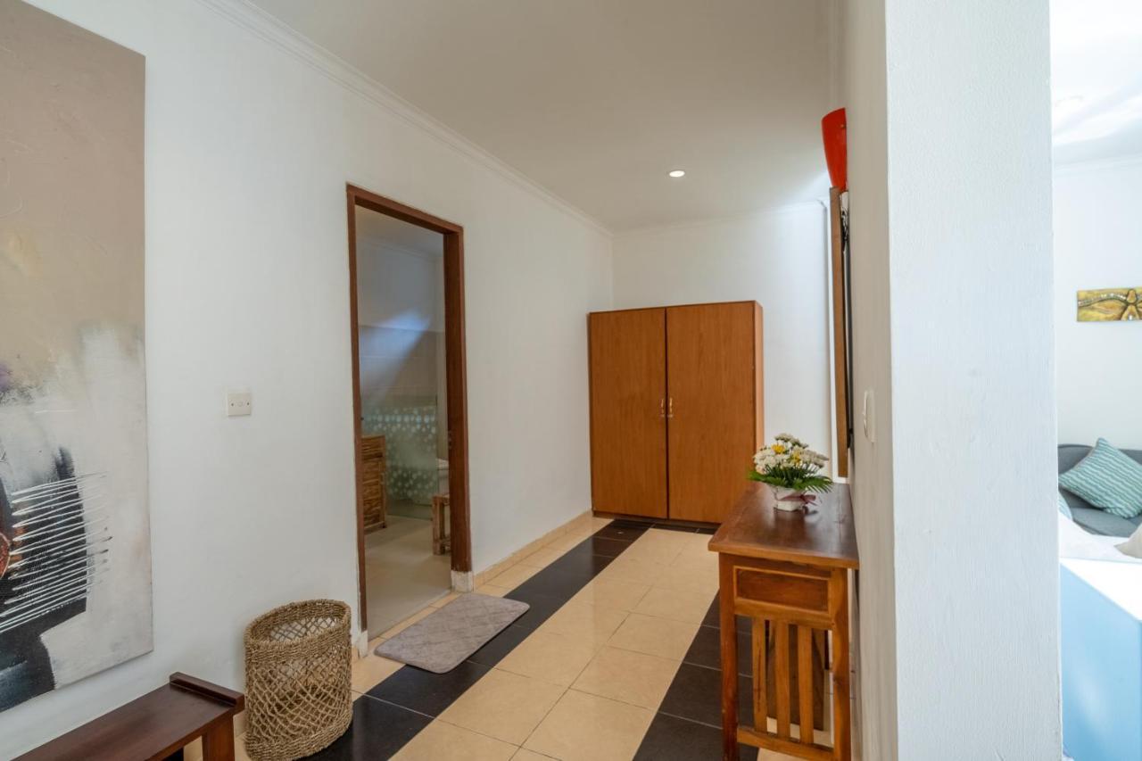 Villa Alleira Seminyak By Best Deals Asia Hospitality Ngoại thất bức ảnh