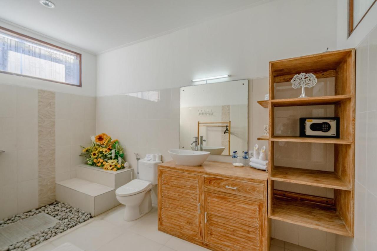 Villa Alleira Seminyak By Best Deals Asia Hospitality Ngoại thất bức ảnh