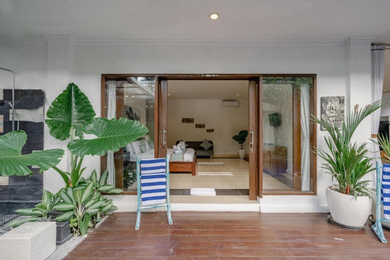 Villa Alleira Seminyak By Best Deals Asia Hospitality Ngoại thất bức ảnh