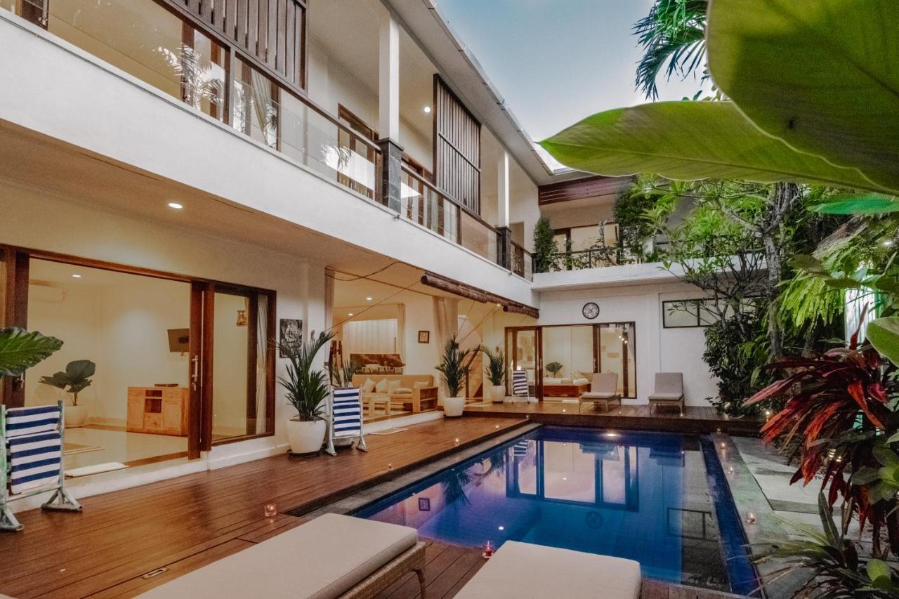 Villa Alleira Seminyak By Best Deals Asia Hospitality Ngoại thất bức ảnh