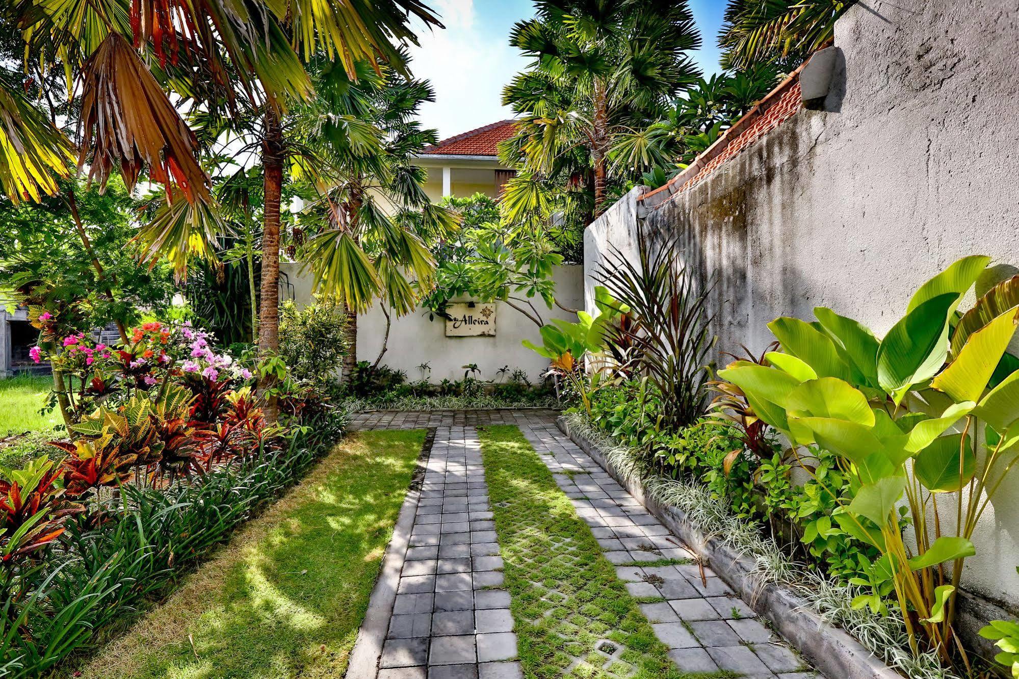 Villa Alleira Seminyak By Best Deals Asia Hospitality Ngoại thất bức ảnh