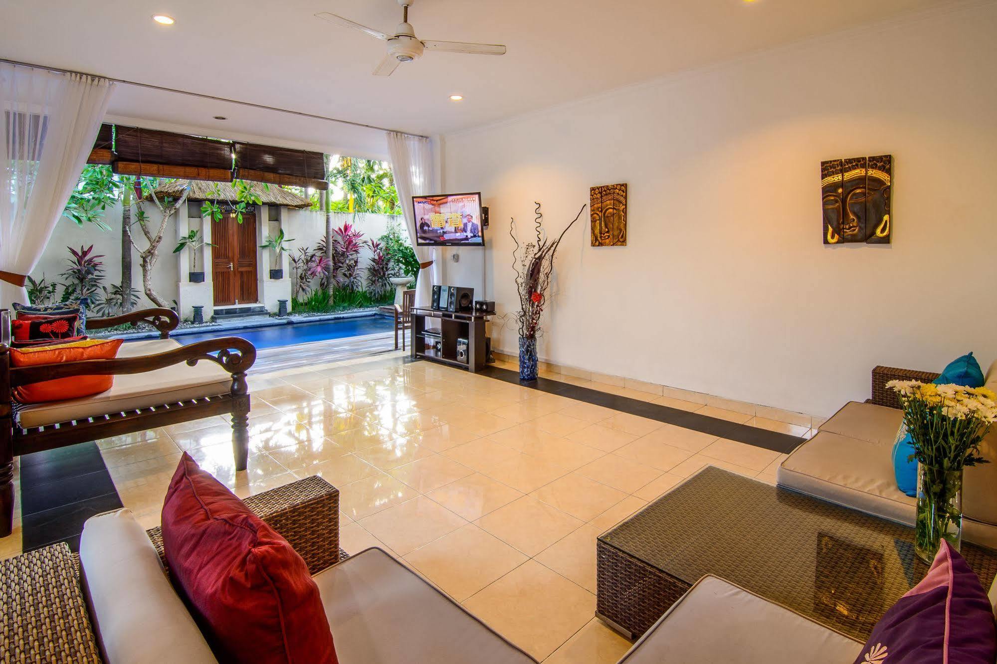 Villa Alleira Seminyak By Best Deals Asia Hospitality Ngoại thất bức ảnh